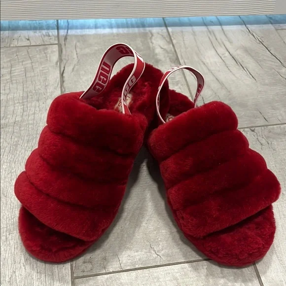 UGG | Shoes | Red Ugg Fuzzy Womens Slippers | Poshmark display picture 3